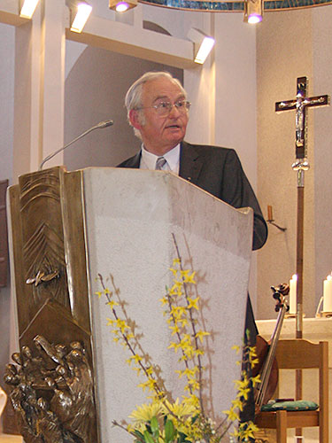 Dr. Peter Jöcken ist seit 50 Jahren Priester