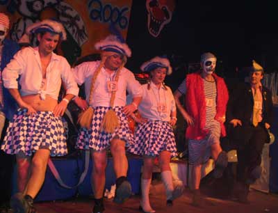 Die Tänze könnt ihr doch eigentlich alle, meinte TvB…