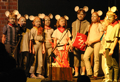 Max und seine Käsebande planen den nächsten Coup.