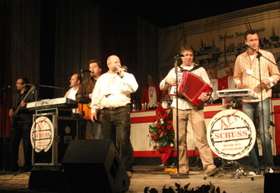 Aus Düsseldorf mit "Alt-Schuss"…