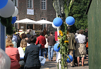 Begrüßung durch Schulleiter Heinz Lingen