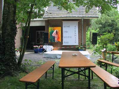 Warten auf die Gäste.