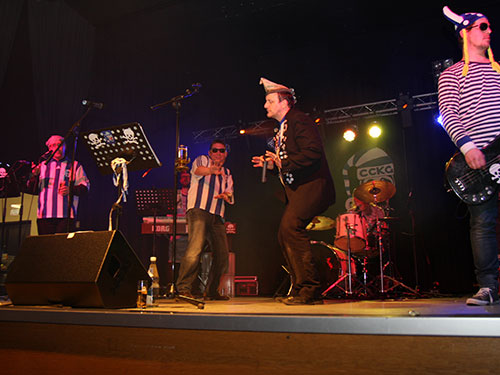 Partyspaß beim Behördenball mit der CCKG-Hausband
