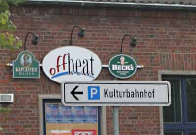 Eine Kneipe dazu… Eingang aber nur von hinten!