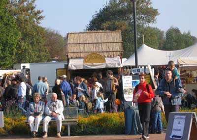 Bei aller Eile… wusste schon Goethe: "Werd ich zum Augenblicke sagen: Verweile doch! Du bist so schön!"