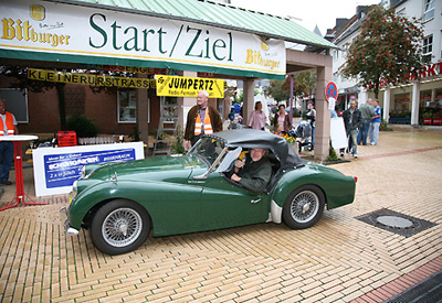 Einsteigen, Herr Backhausen. Foto: Dieter Benner