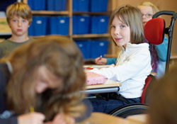 Das inklusive Klassenzimmer ist an vielen Schulen im Rheinland schon Realität - wie hier in der Grundschule Wolperath-Schönau. 